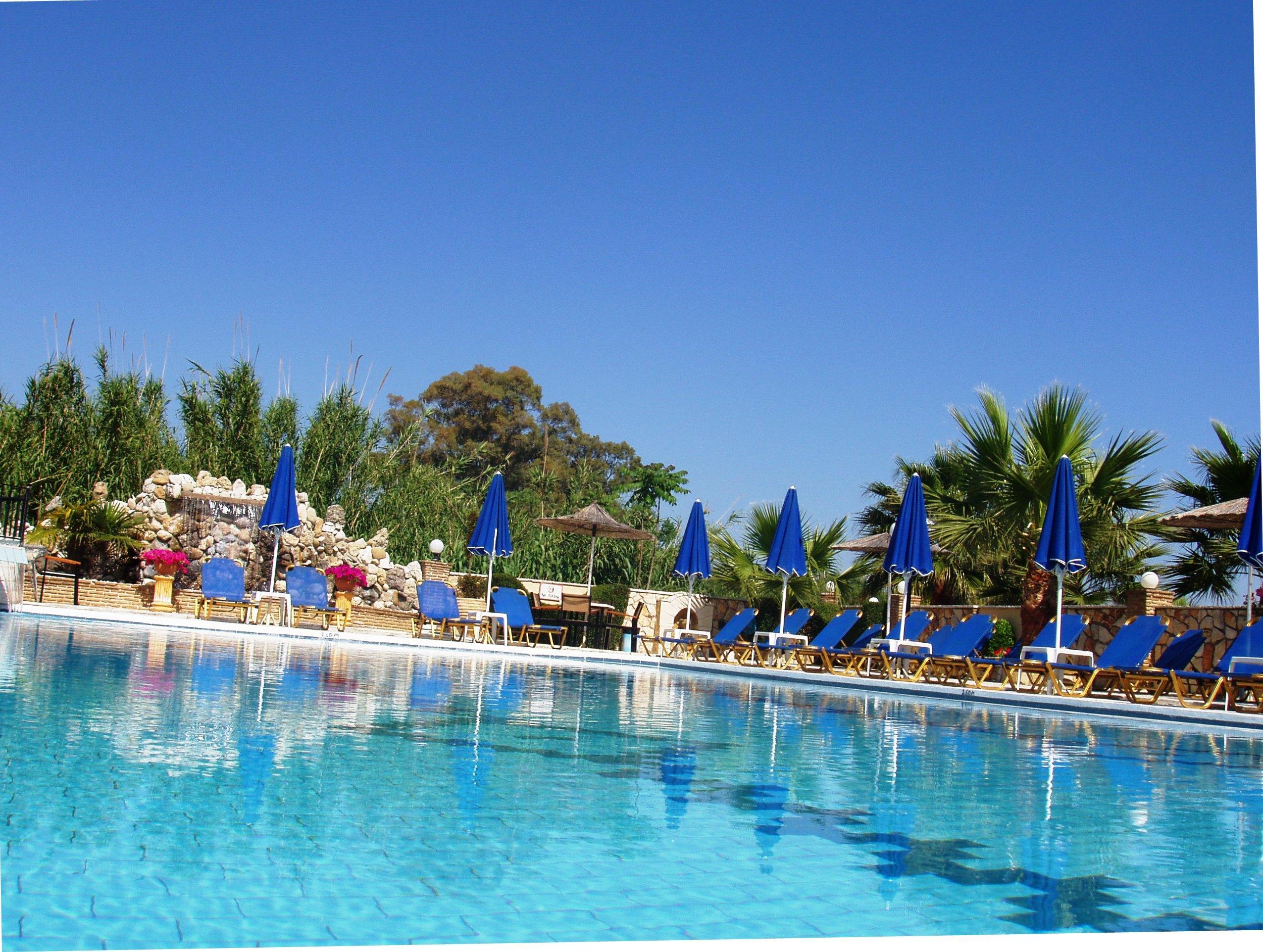Ξενοδοχείο με διαμερίσματα Paradise 3*
