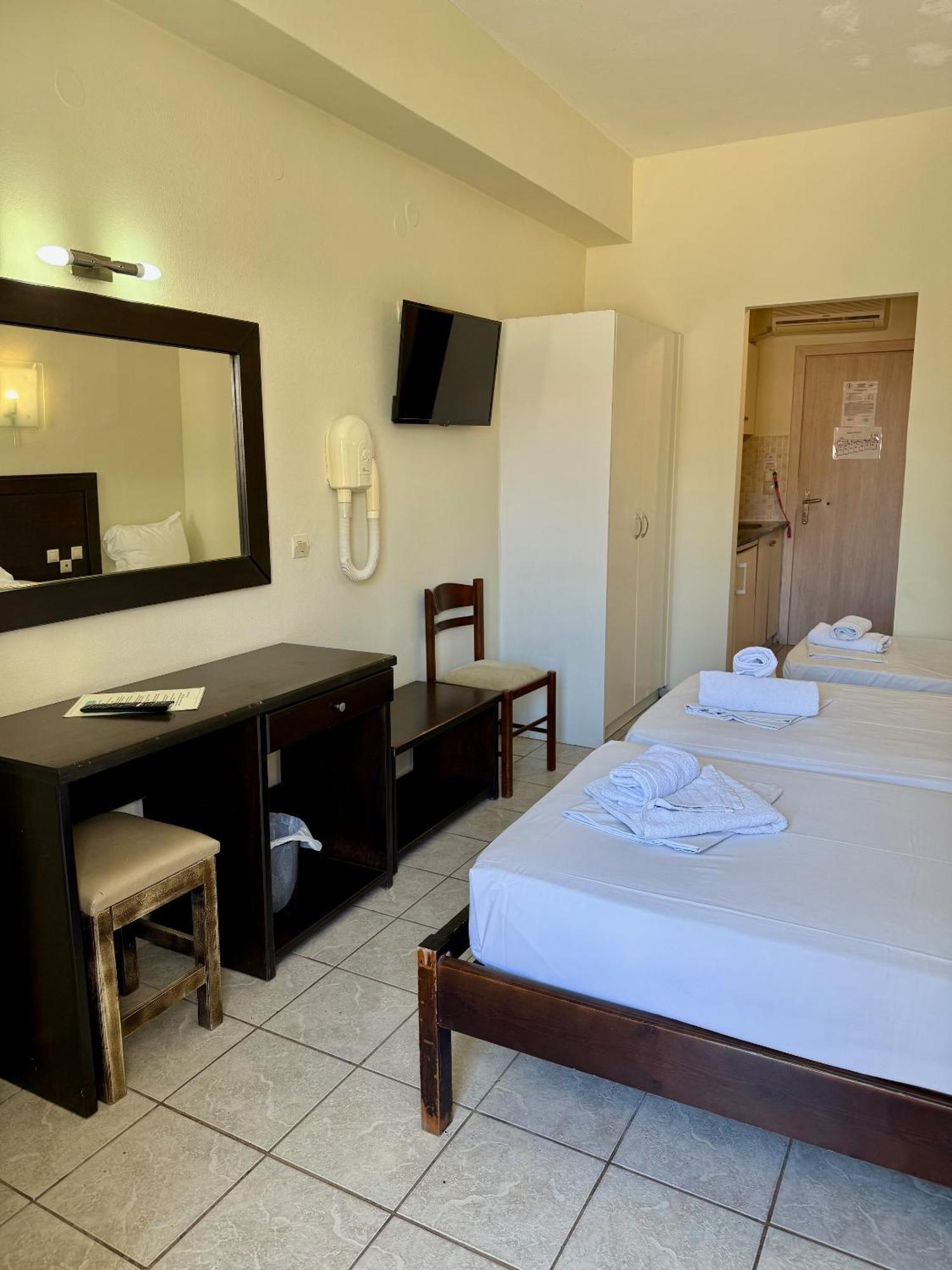Aparthotel Paradise